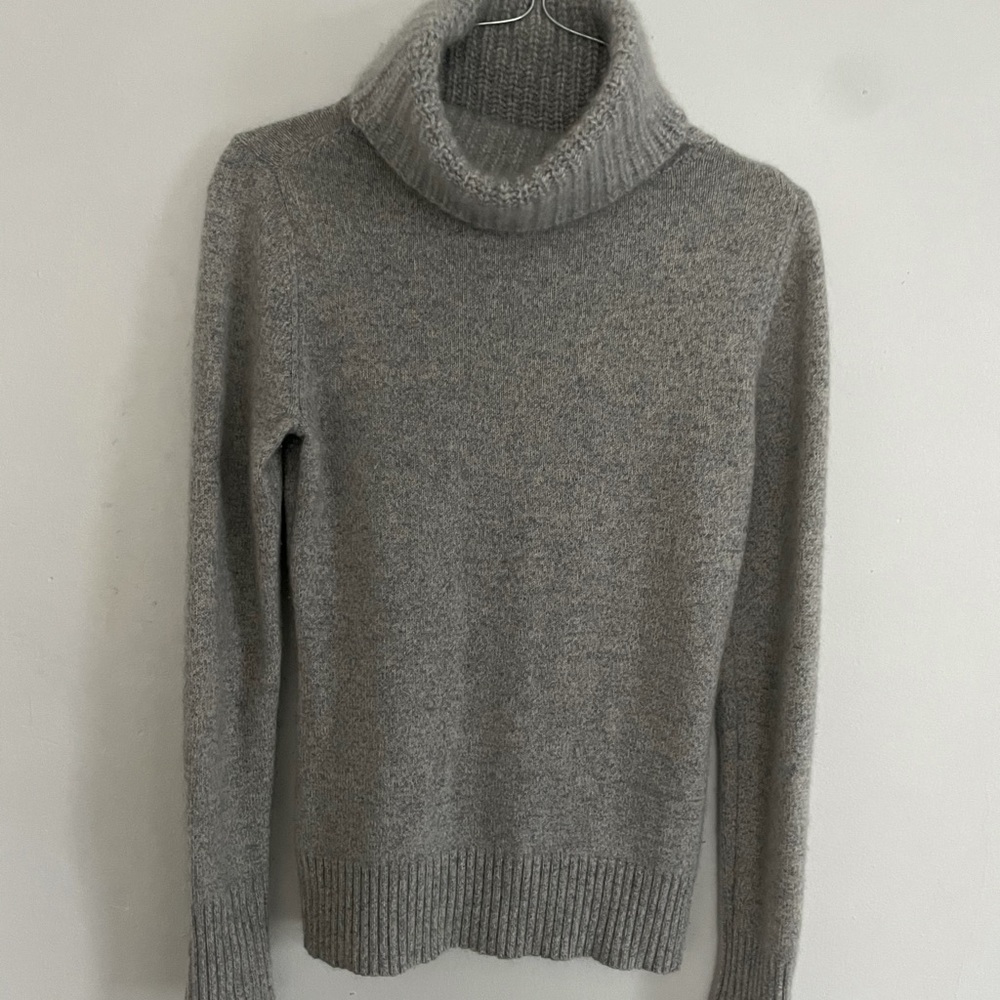 Ann Taylor Cashmere Swearer, Turtleneck, Size S